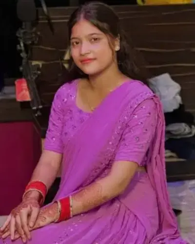 Rajmahal Call Girls Service